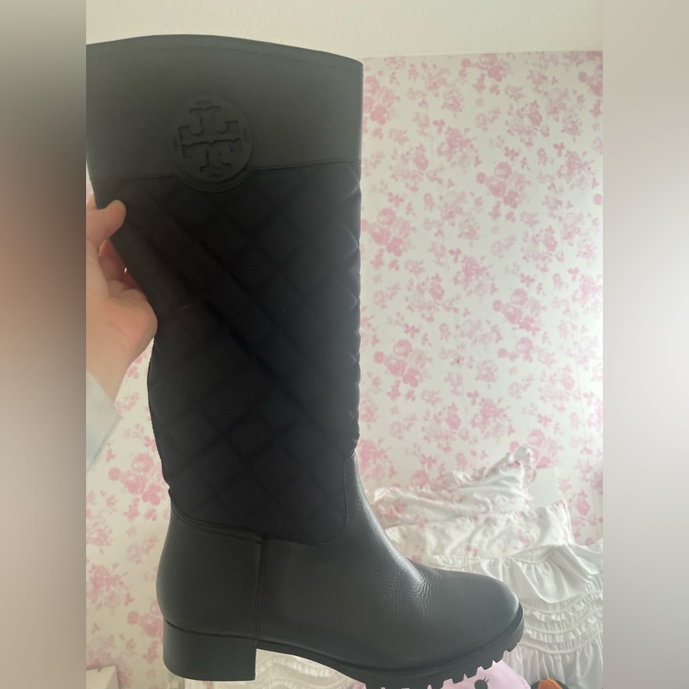 Tory Burch Rain Boots Size 9 1/2!